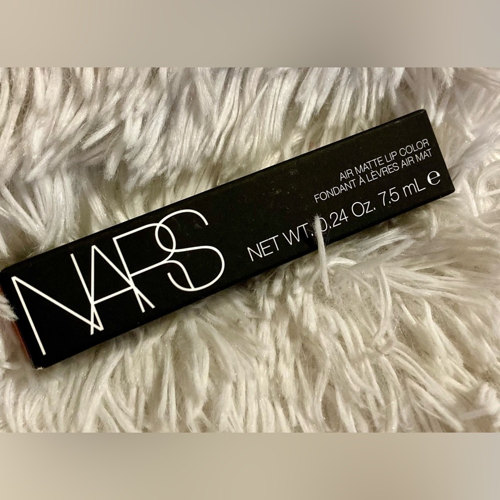 NARS - Liquid Lipstick - Picture 6 of 9